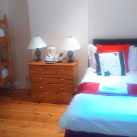 House Bed & Breakfast
